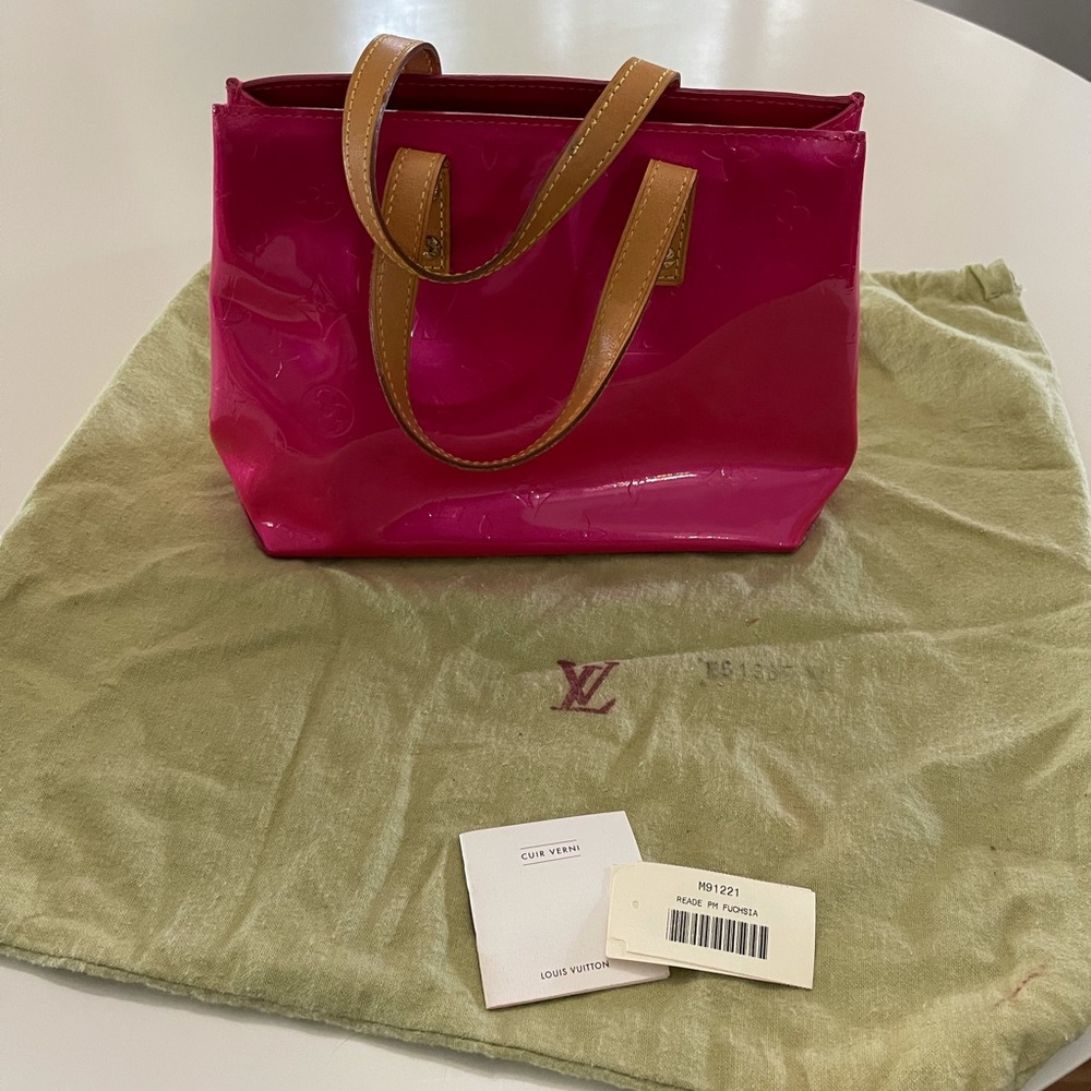 Louis Vuitton Monogram Vernis Pink Leather Tote
